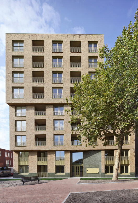 De Hartenrust Residential Building / van Bergen Kolpa architects De Hartenrust Residential Building / van Bergen Kolpa architects - Exterior Photography