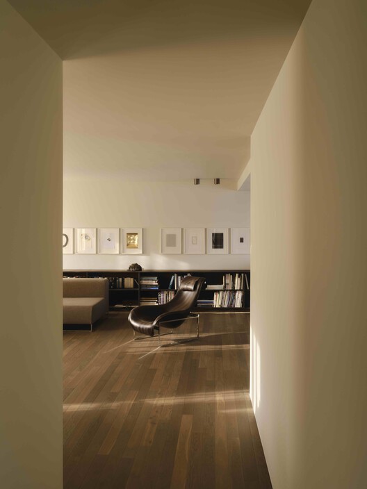 Kreuzberghof Front House / Nidus - Interior Photography, Wood, Lighting