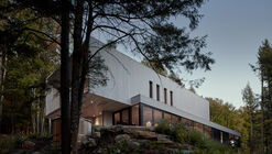 Wooden Blocks / YH2 Architecture