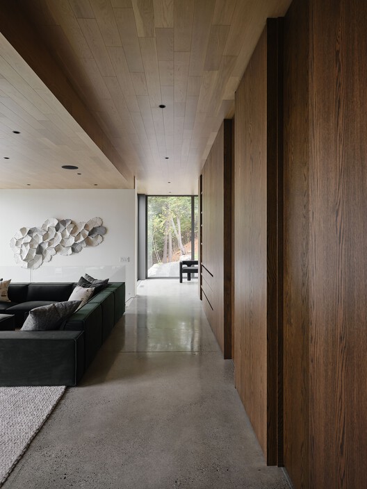 Maison de la Pointe / YH2 Architecture - Interior Photography, Living Room, Wood, Concrete