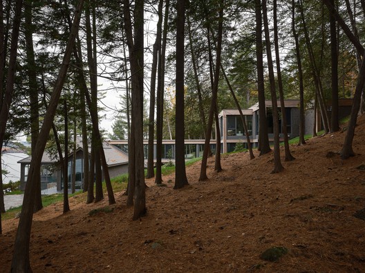 Maison de la Pointe / YH2 Architecture - Image 7 of 42