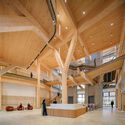Spaces That Feel Back: How Buildings Respond to Human Behavior - Image 1 of 4