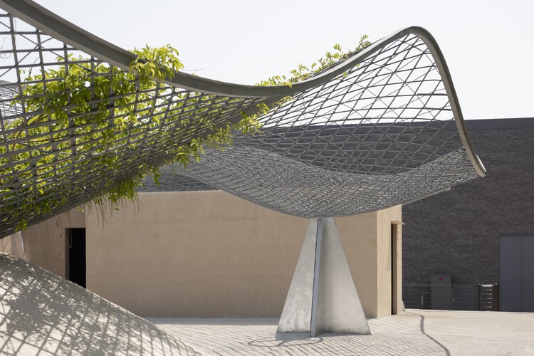 Resting Pavilion in Osaka Expo / MIDW - Image 3 of 15