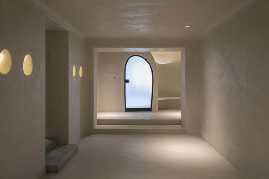 Single Person / Offhand Practice - Interior Photography, Arch, Lighting