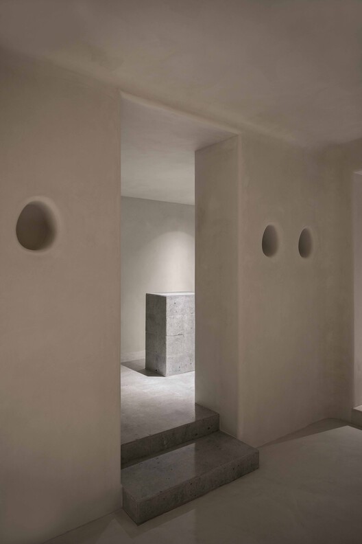 Single Person / Offhand Practice - Image 5 of 15