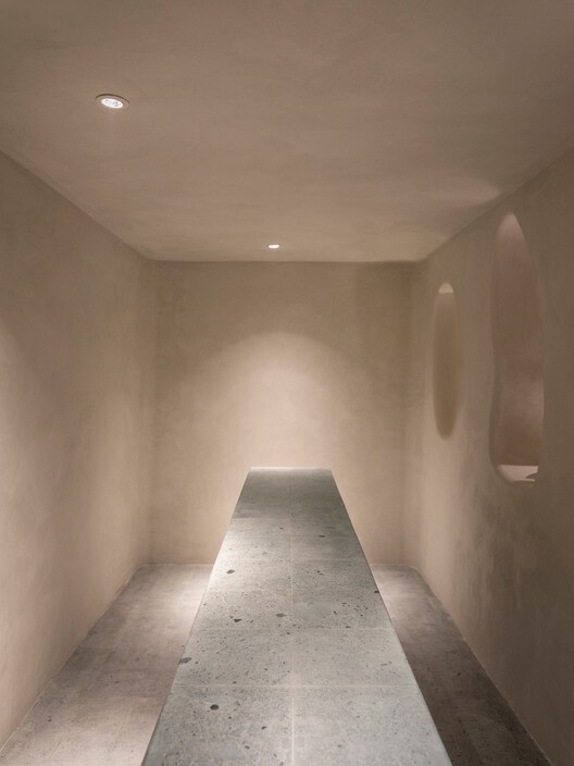 Single Person / Offhand Practice - Image 10 of 15