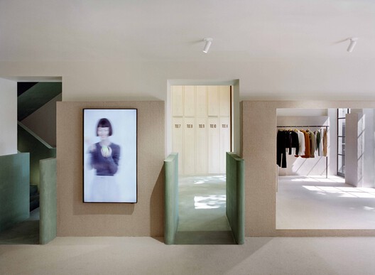 XiaoZhuo Flagship Store / Offhand Practice XiaoZhuo Flagship Store / Offhand Practice - Interior Photography