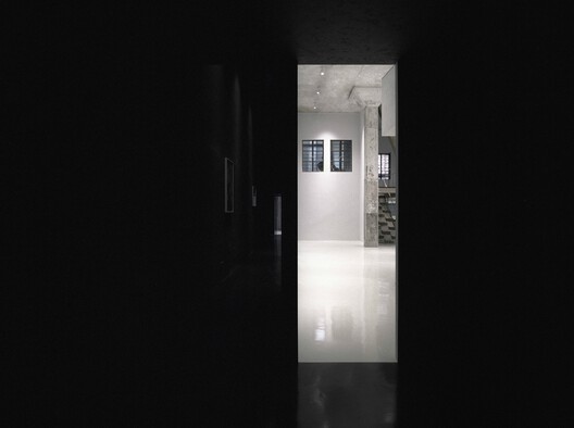 BROWNIE/Project / Offhand Practice - Interior Photography, Concrete