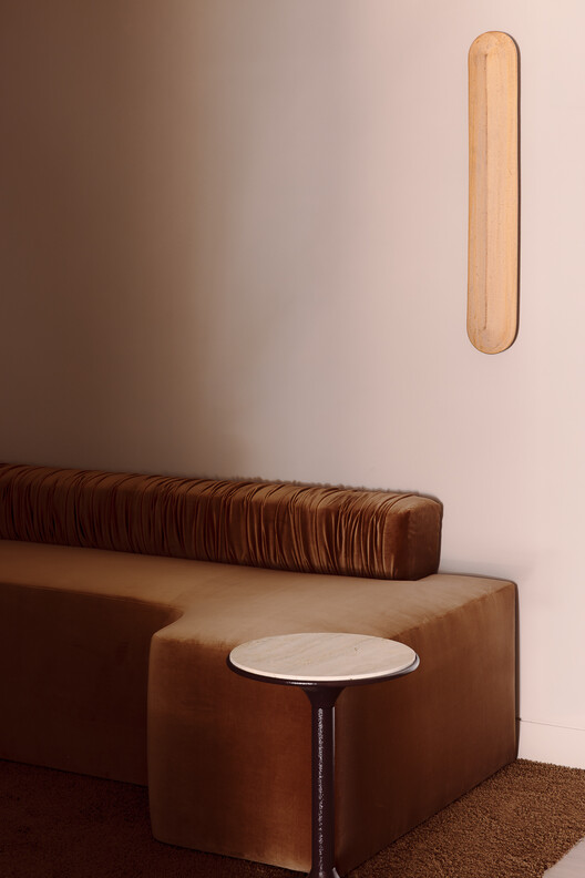 Brisbane Plastic & Cosmetic Surgery / Studio Collective - Image 9 of 24