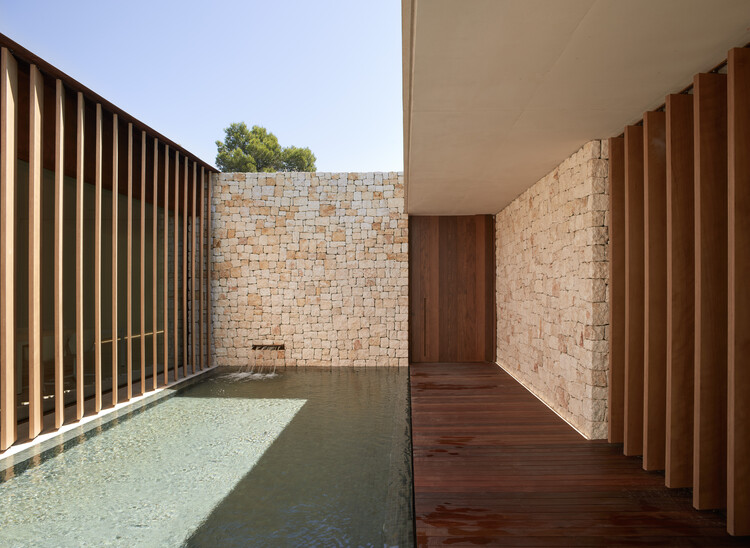 Casa La Cañada / Ramón Esteve Estudio - Foto 2 de 26