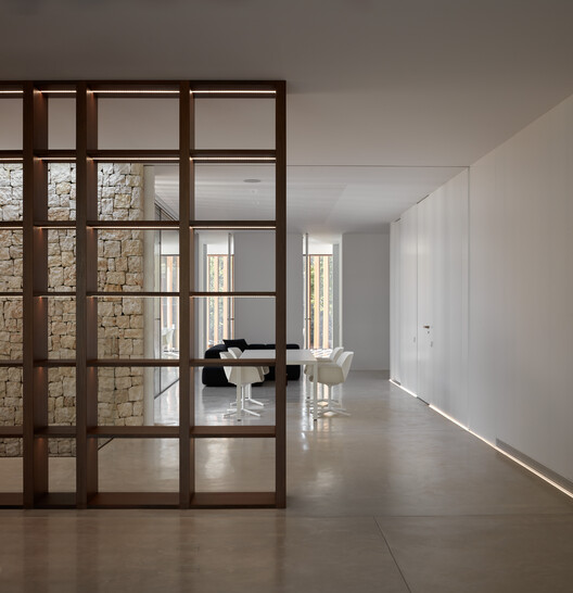 House in La Cañada / Ramón Esteve Estudio - Interior Photography, Wood, Door, Glass