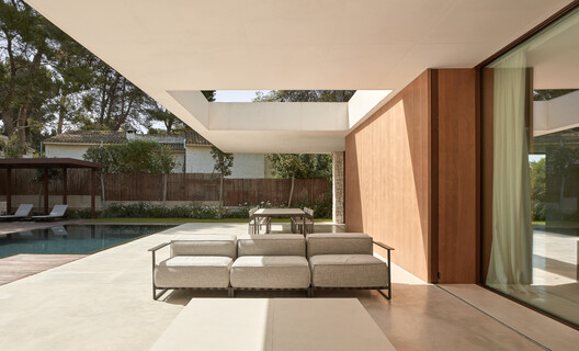 House in La Cañada / Ramón Esteve Estudio - Interior Photography, Living Room