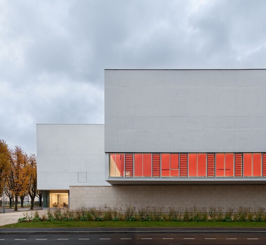 Thionville Multipurpose Sports Complex / Dominique Coulon & associés - Exterior Photography