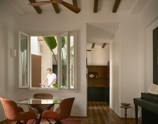 Casa Rocafull / osb arquitectos Casa Rocafull / osb arquitectos - Fotografía interior, Comedor, Madera, Iluminación, Sillas