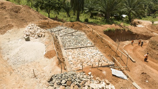 Kéré Architecture Designs Healthcare Center in Burundi Using Regional Materials and Community-Based Construction Kéré Architecture Designs Healthcare Center in Burundi Using Regional Materials and Community-Based Construction - Image 16 of 20