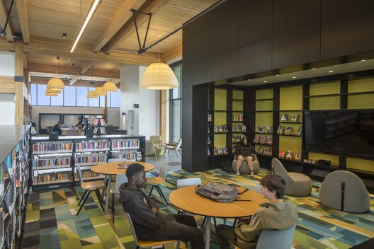 Redmond Library / Miller Hull Partnership Redmond Library / Miller Hull Partnership - Interior Photography, Lighting, Shelving, Glass, Chair