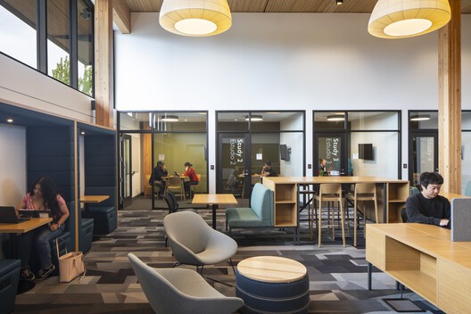 Redmond Library / Miller Hull Partnership Redmond Library / Miller Hull Partnership - Interior Photography, Living Room, Chair, Glass