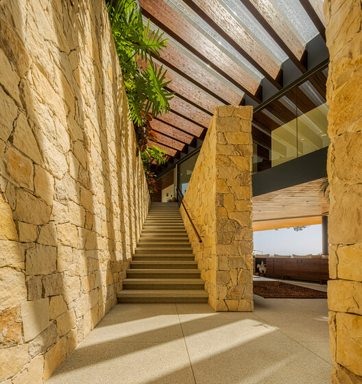 Casa Tejo / Bernardes Arquitetura - Imagem 8 de 19