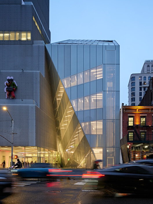 New Museum of Contemporary Art / OMA - Exterior Photography, Glass