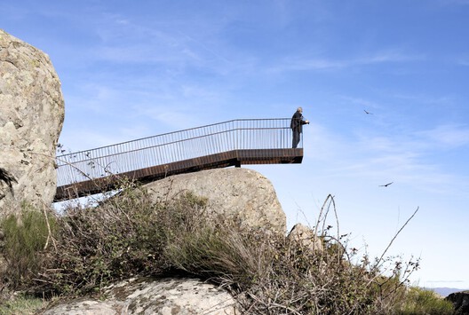 Architectures of the Gaze: 25 Viewpoints for Experiencing the Landscape - Image 9 of 41