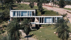 Twin Houses / Meraki Arquitectura + Diseño