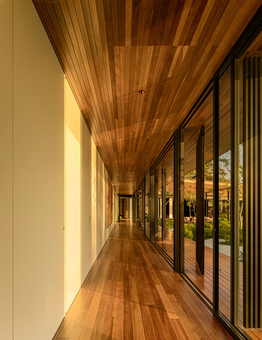 Casa da Represa / Bernardes Arquitetura - Imagem 9 de 19