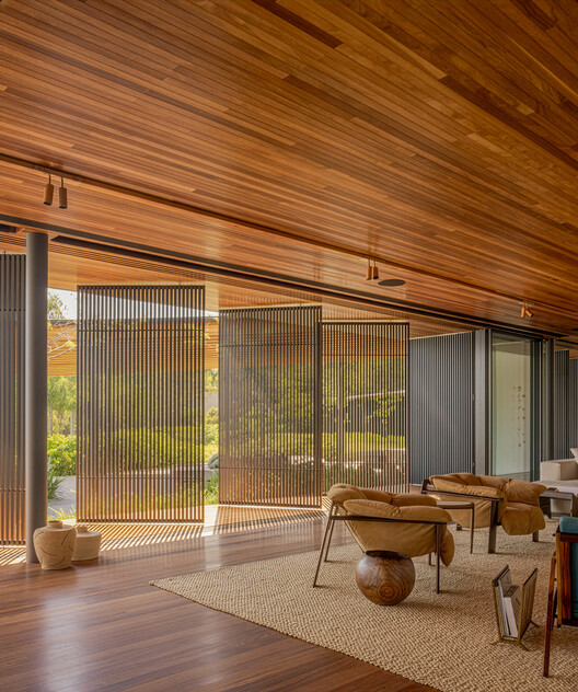 Casa da Represa / Bernardes Arquitetura - Imagem 12 de 19