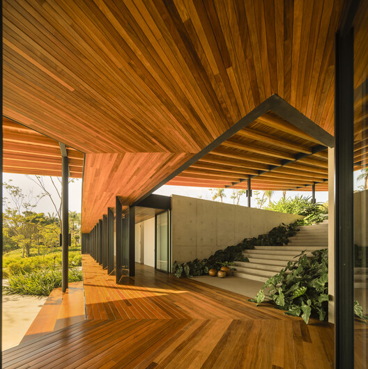 Casa da Represa / Bernardes Arquitetura - Fotografia de Interiores, Madeira