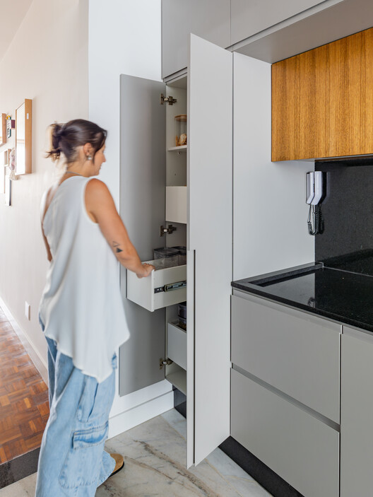 Parquet Apartment / Nó Arquitetura Parquet Apartment / Nó Arquitetura - Interior Photography, Wood, Kitchen, Countertop