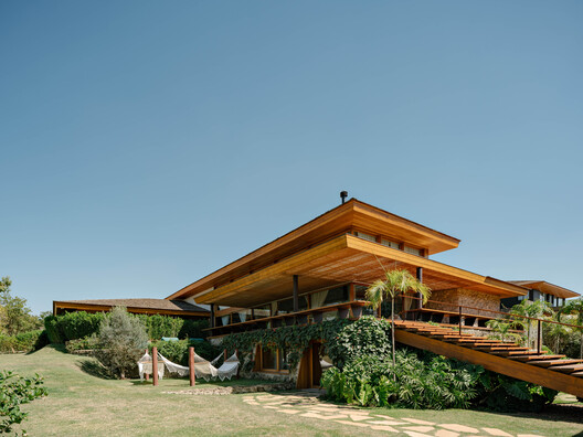 Country House in the Interior of São Paulo / DB Arquitetos - Exterior Photography, Wood, Garden, Beam