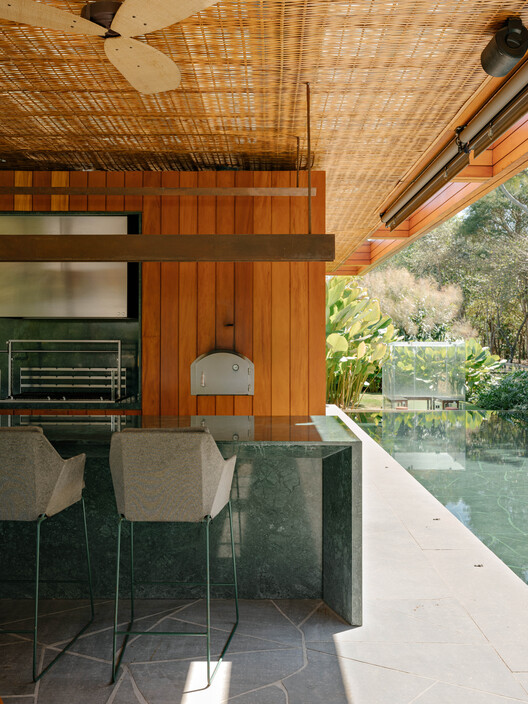 Country House in the Interior of São Paulo / DB Arquitetos - Interior Photography, Kitchen, Wood