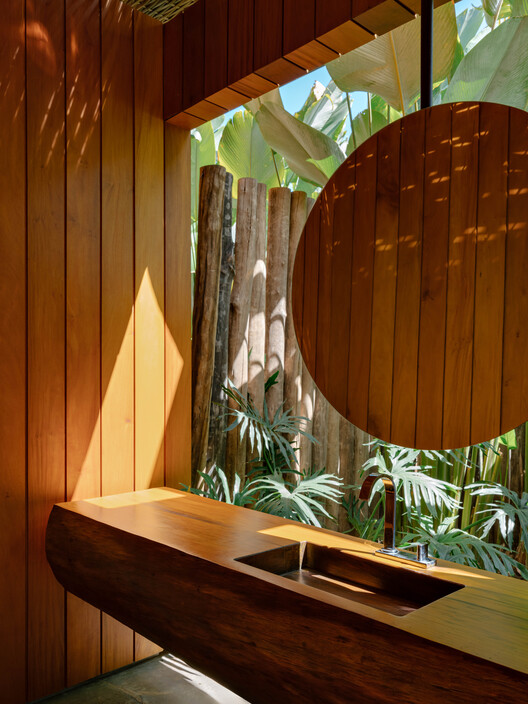 Country House in the Interior of São Paulo / DB Arquitetos - Interior Photography, Wood