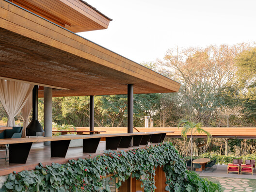 Country House in the Interior of São Paulo / DB Arquitetos - Image 14 of 31
