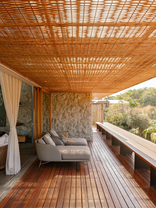 Country House in the Interior of São Paulo / DB Arquitetos - Interior Photography, Wood, Deck