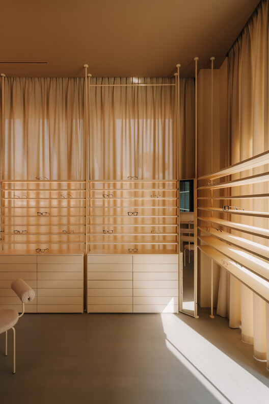 Auga Optical Salon / Znamy się Auga Optical Salon / Znamy się - Image 11 of 19