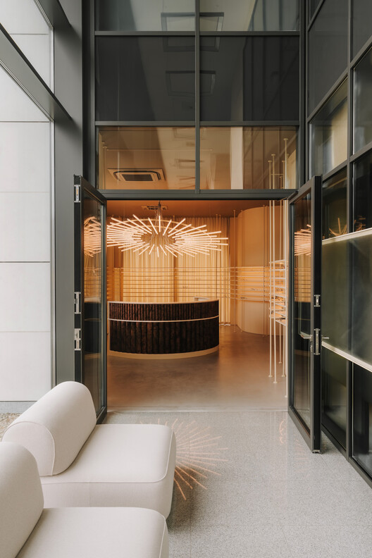 Auga Optical Salon / Znamy się - Image 2 of 19