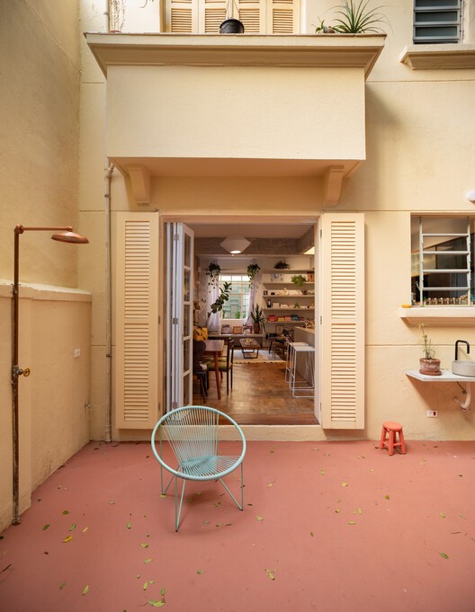 Tupy Apartment / Estúdio Artigas - Interior Photography, Wood, Lighting, Chair