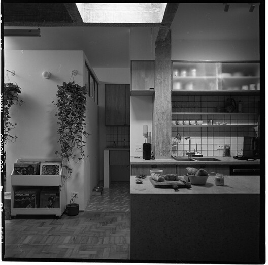 Tupy Apartment / Estúdio Artigas - Image 25 of 30