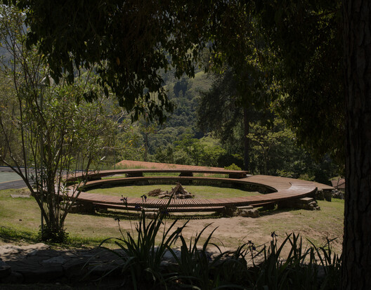 Compass Bonfire / messina | rivas - Image 6 of 19