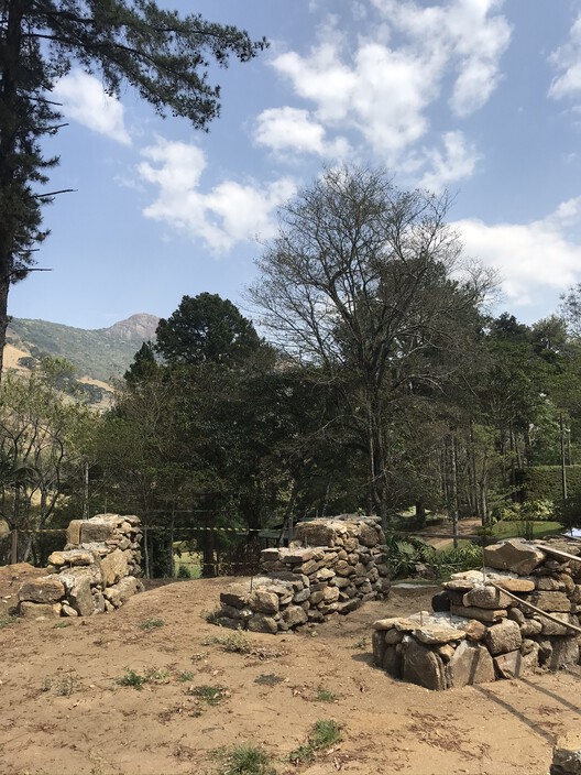 Compass Bonfire / messina | rivas - Image 13 of 19