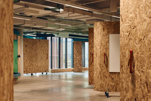 Today Design Workspace / studio edwards - Image 14 of 33