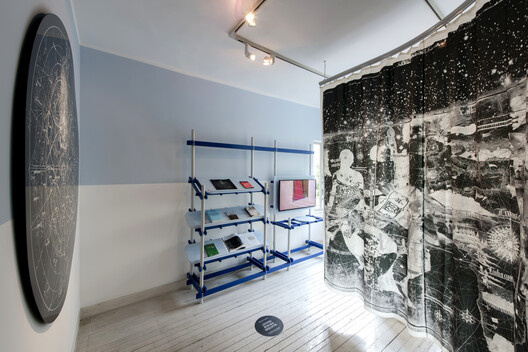 Choreographing Lagos: Dele Adeyemo on Dance, Cosmology, and Spatial Practices - Image 8 of 22