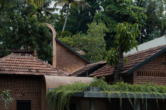 Building with Trees: Rethinking Architecture’s Relationship to Site - Image 8 of 13