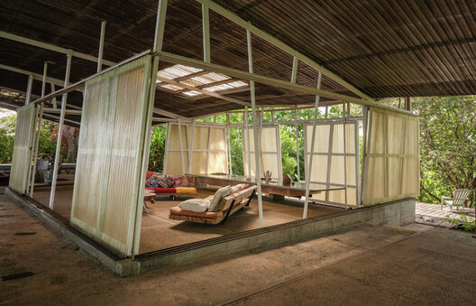 Negotiating Boundaries: Climate and the Building Envelope in Central American Architecture - Image 8 of 11