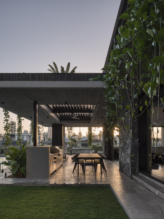 Vespa House / Habitat Studio Architects - Exterior Photography, Courtyard