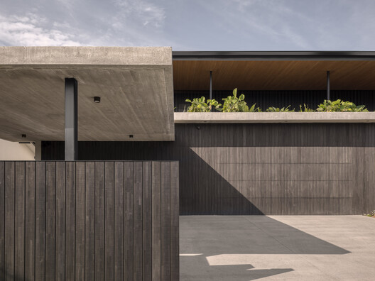 Vespa House / Habitat Studio Architects - Image 8 of 25