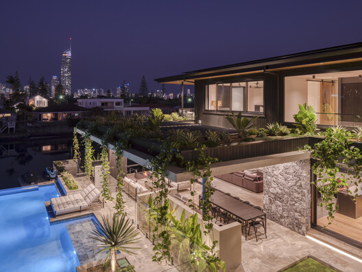 Vespa House / Habitat Studio Architects - Exterior Photography, Balcony, Courtyard