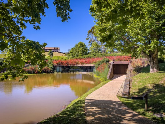Cave Terramilia / MOS Arquitetos - Imagem 3 de 18