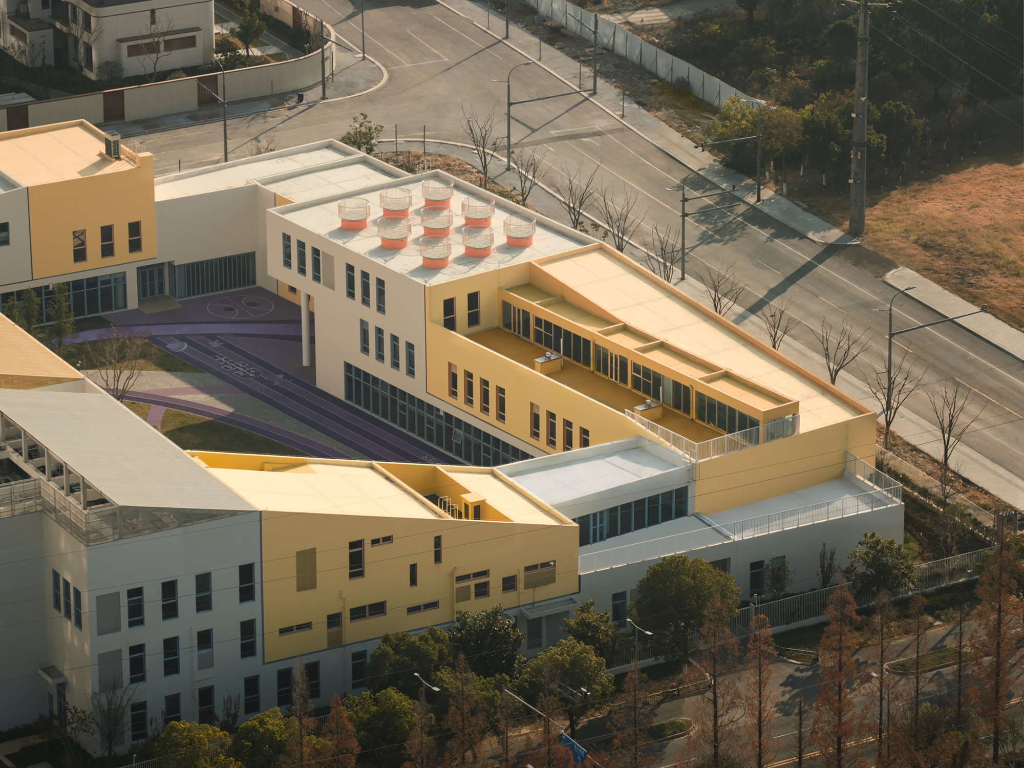 Block Kindergarten / SoBA