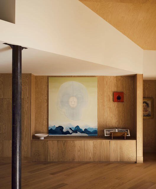 Artist Residence and Studio in NY / Horizontal Design - Image 4 of 25